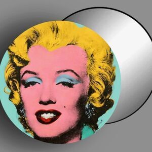 Marilyn Monroe Mirror Pop Art Makeup